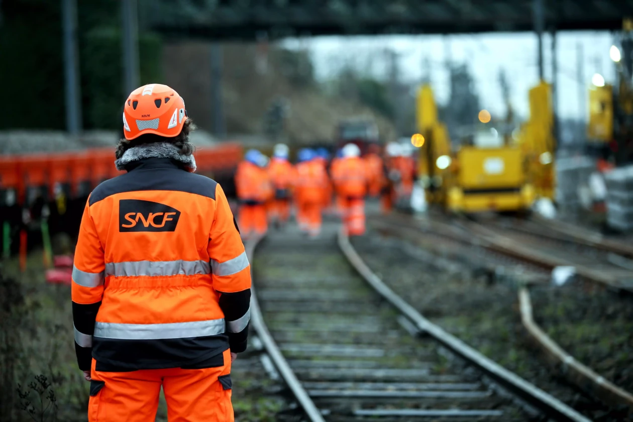 Travaux Ligne Tours- Port de Piles train 863049 les 14 et 21 juin 2026